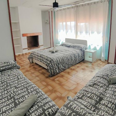 Aqua House Hotell Denia Eksteriør bilde