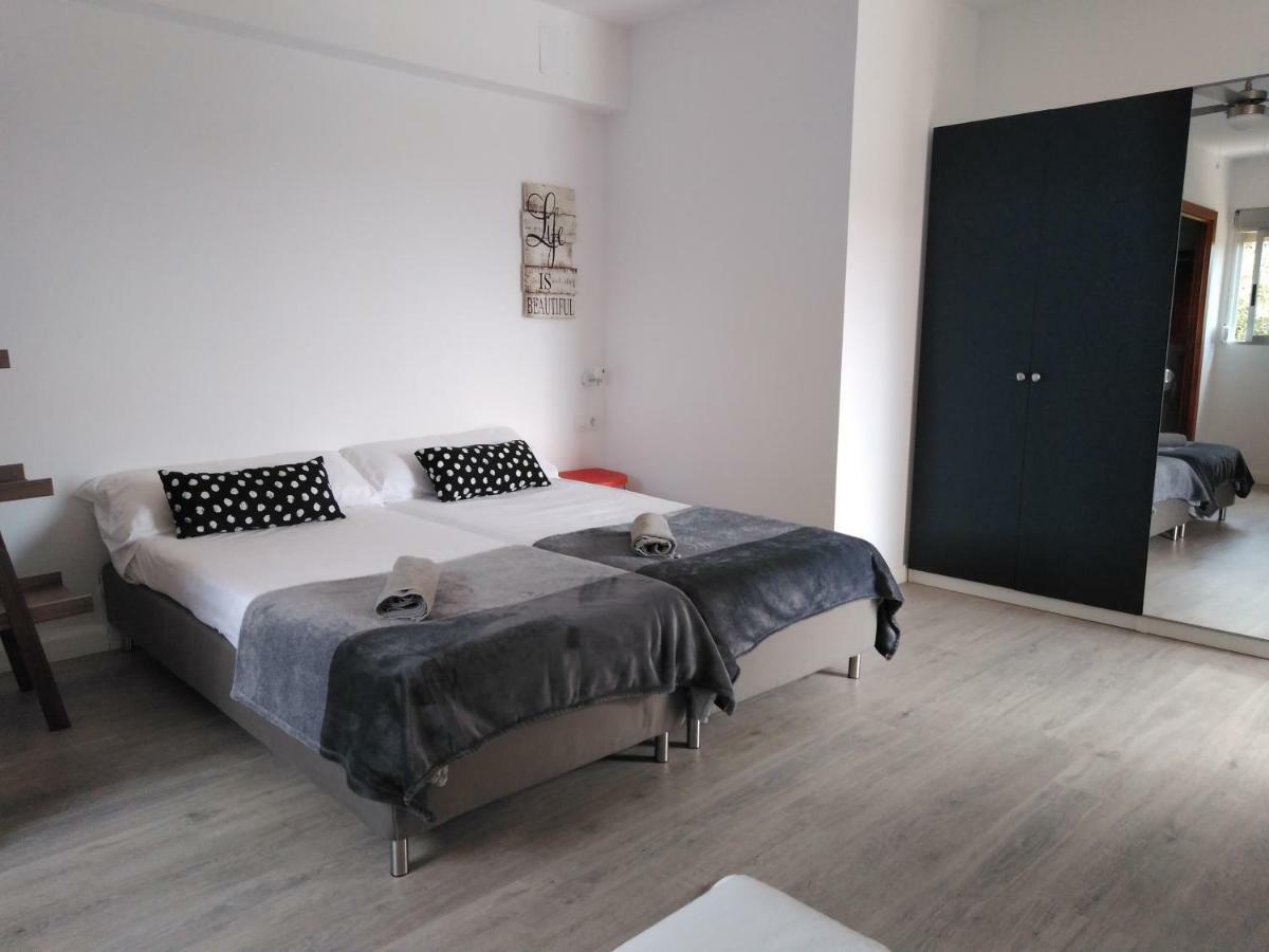 Aqua House Hotell Denia Eksteriør bilde